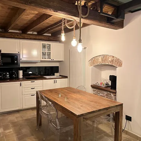 Domus Merulae Apartament LʼAquila