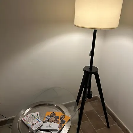 Domus Merulae Apartament LʼAquila